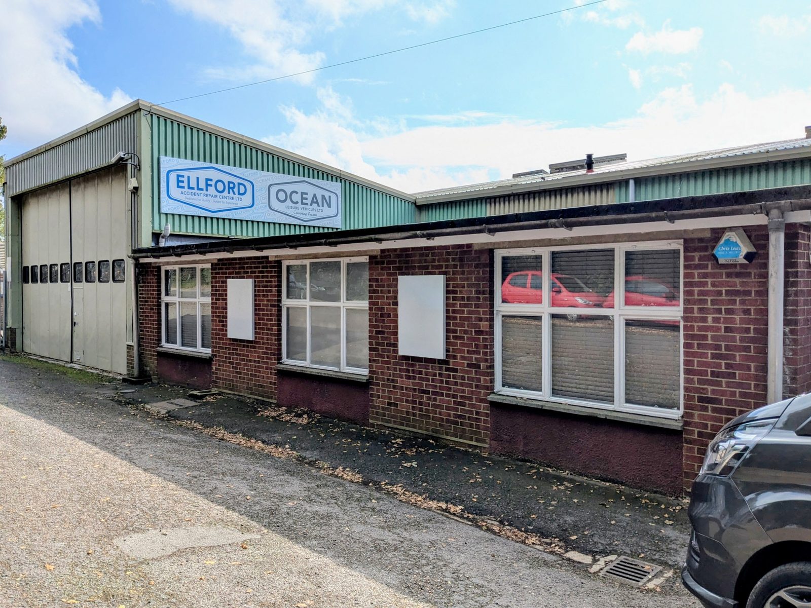 Ellford Accident Repair Centre exterior